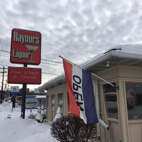 Raynor's Liquor